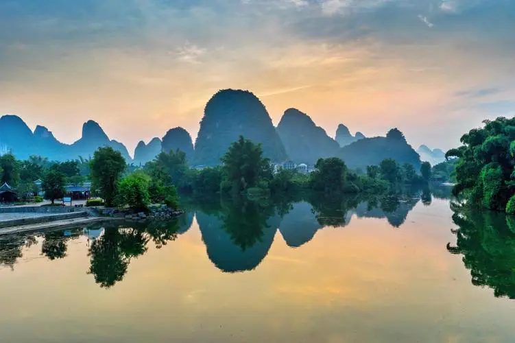 高精度工业智慧工厂